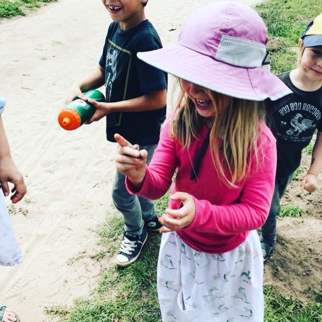 B1E373C2-0C0E-4C58-A244-088671B4C4C7